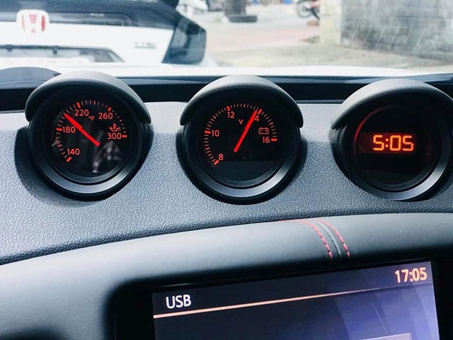 Nissan 370Z NISMO duy nhất tại Việt Nam rao giá trên 2 tỉ đồng ảnh 3