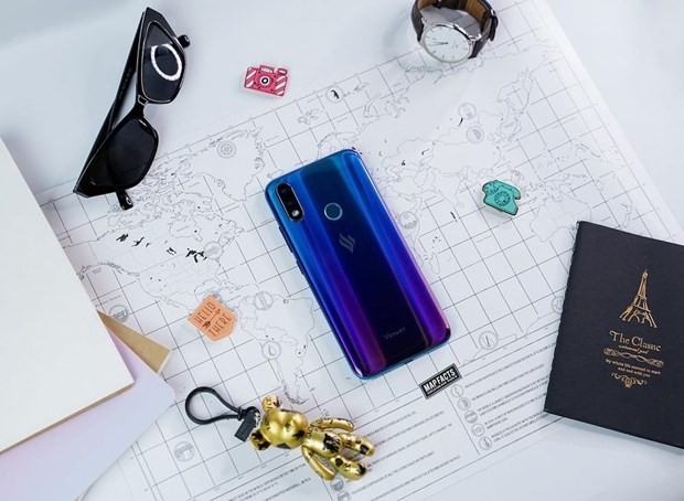 VinSmart sắp cho lên kệ mẫu điện thoại pin 'khủng' VSmart Joy 2+ ảnh 2