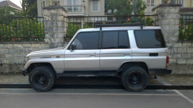 Nhiều xe công thương hiệu Lexus, Land Cruiser, Camry được thanh lý ảnh 1