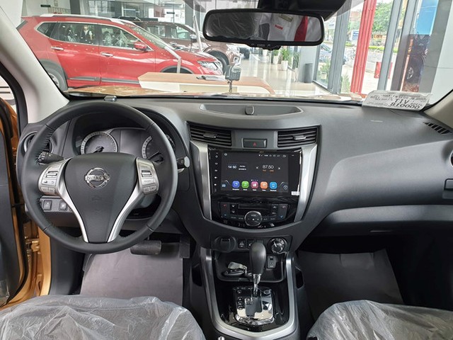 Nissan Terra tại Việt Nam giảm giá 210 triệu đồng xả hàng tồn ảnh 2
