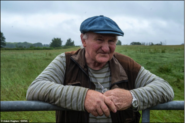 Phát hiện một trong những kho báu vàng lớn nhất từng được tìm thấy trị giá gần 100.000 tỷ đồng ảnh 1