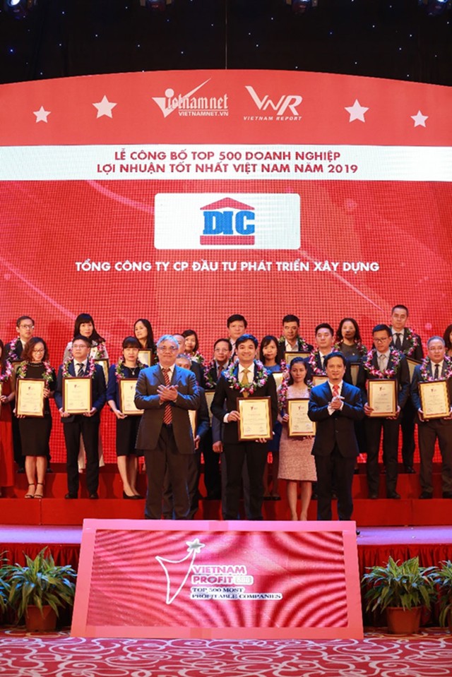 Tập đoàn DIC đạt Top 500 doanh nghiệp lợi nhuận tốt nhất Việt Nam năm 2019 ảnh 1