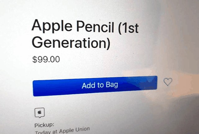 Apple xóa các đánh giá của khách hàng khỏi cửa hàng trực tuyến ảnh 1