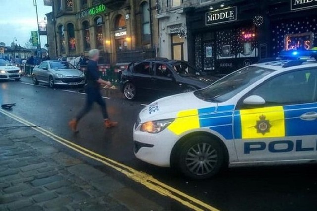 Tài xế hút thuốc trong cabin khiến ôtô phát nổ ảnh 1