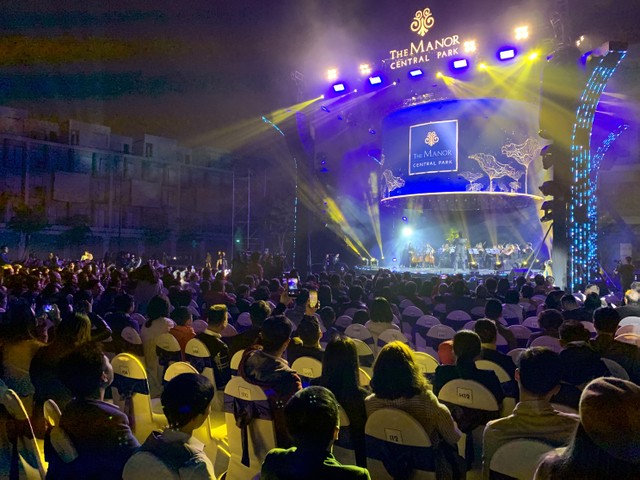 Trúng xe tiền tỷ, khách hàng The Manor Central Park hiến toàn bộ làm từ thiện ảnh 1