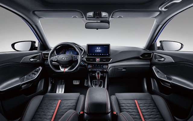 Hyundai Elantra có thêm phiên bản chạy bằng điện ảnh 2