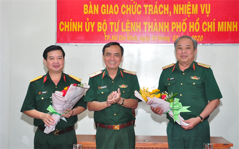 Bộ Quốc phòng bổ nhiệm 3 tân Chính ủy ảnh 2