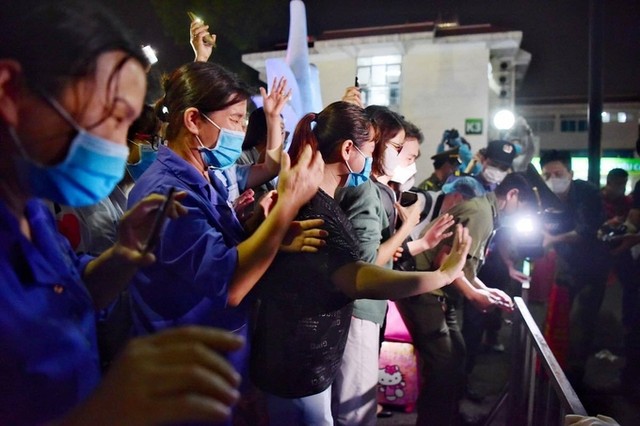 Bệnh viện Bạch Mai hết phong toả ảnh 1