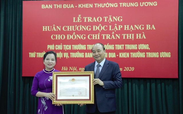 Thứ trưởng Bộ Nội vụ Trần Thị Hà nghỉ hưu từ 1/5 ảnh 1