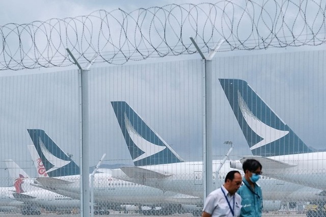 Hàng không khắp nơi cầu cứu Chính phủ ảnh 1