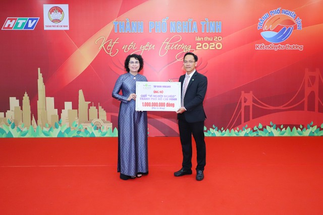 Lần thứ 5 liên tiếp, Tập đoàn Novaland ủng hộ Quỹ “Vì người nghèo” TP.HCM. Lần thứ 5 liên tiếp, Tập đoàn Novaland ủng hộ Quỹ “Vì người nghèo” TP.HCM.