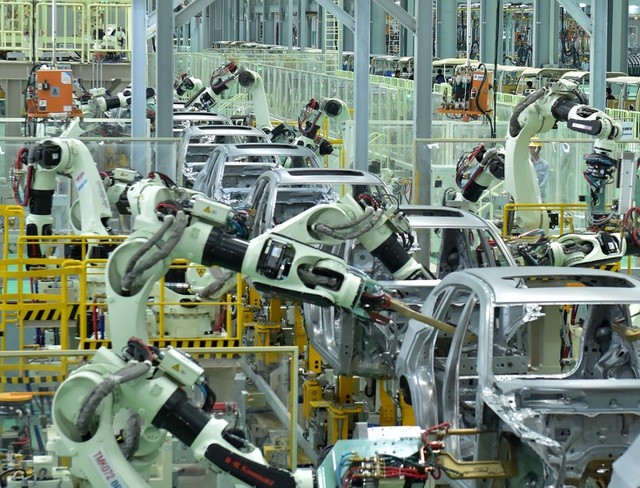 Nhập khẩu linh kiện vẫn cao vì các doanh nghiệp Việt đang được tận hưởng ưu đãi chính sách tốt chưa từng có.