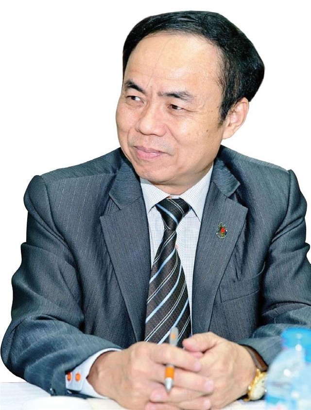 Ông Trần Bá Dung, Trưởng Ban Nghiệp vụ, Hội Nhà báo Việt Nam. Ông Trần Bá Dung, Trưởng Ban Nghiệp vụ, Hội Nhà báo Việt Nam.