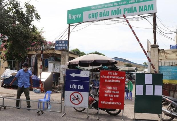 Hà Nội yêu cầu đảm bảo cung ứng đủ hàng thiết yếu trong thời gian giãn cách xã hội. (Ảnh: Đức Duy/Vietnam+).