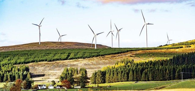 Mô hình điện gió trên bờ tại dự án điện gió HBRE Kỳ Anh (Hà Tĩnh). Mô hình điện gió trên bờ tại dự án điện gió HBRE Kỳ Anh (Hà Tĩnh).