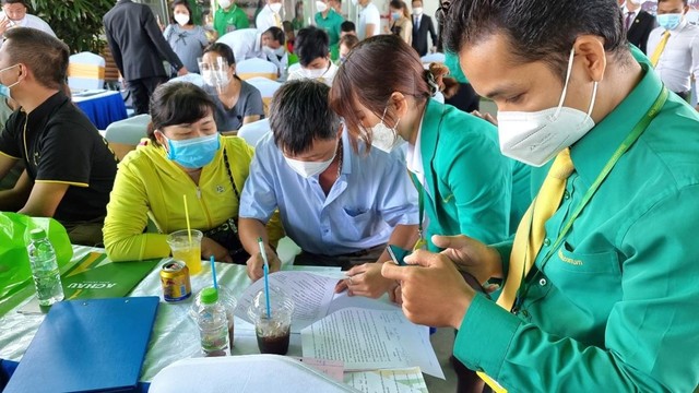 Rất đông nhà đầu tư tại Công ty CP Phát triển Địa ốc Á Châu quan tâm thị trường bất động sản tại Đồng Xoài, Đồng Phú và Phú Giáo.