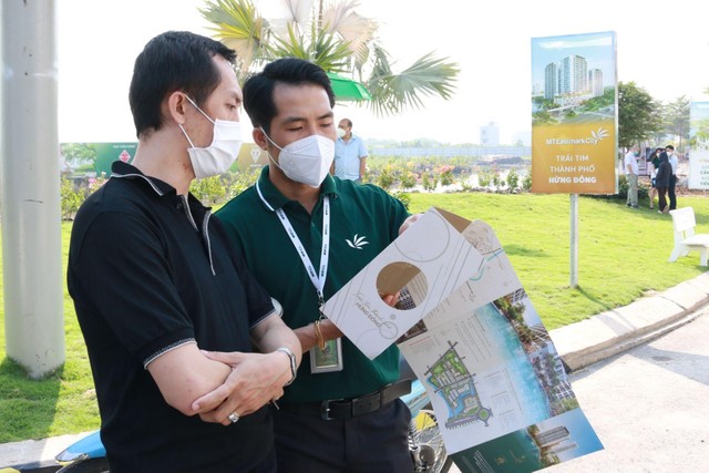 Càng cận Tết âm lịch, nhu cầu tìm mua bất động sản lại càng sôi động. Càng cận Tết âm lịch, nhu cầu tìm mua bất động sản lại càng sôi động.