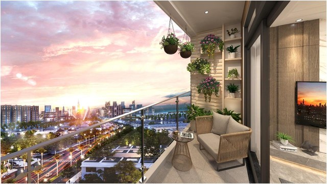 Căn hộ Viva Plaza sở hữu ban công rộng thoáng, dễ dàng quan sát toàn cảnh xung quanh.