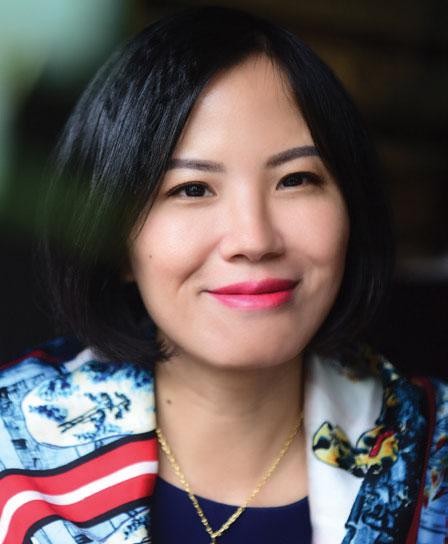 Bà Nguyễn Thuỳ Dương, Chủ tịch CTCP Tư vấn EY Việt Nam (EY Consulting VN) kiêm lãnh đạo phụ trách Chiến lược Dịch vụ tài chính - ngân hàng của EY Asean. Bà cũng là Phó tổng giám đốc Kiểm toán chính tại Công ty TNHH Ernst & Young Việt Nam (EY Việt Nam Bà Nguyễn Thuỳ Dương, Chủ tịch CTCP Tư vấn EY Việt Nam (EY Consulting VN) kiêm lãnh đạo phụ trách Chiến lược Dịch vụ tài chính - ngân hàng của EY Asean. Bà cũng là Phó tổng giám đốc Kiểm toán chính tại Công ty TNHH Ernst & Young Việt Nam (EY Việt Nam