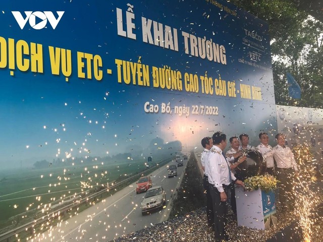 Lễ khánh thành thu phí không dừng ETC tuyến cao tốc Cầu Giẽ - Ninh Bình. Lễ khánh thành thu phí không dừng ETC tuyến cao tốc Cầu Giẽ - Ninh Bình.