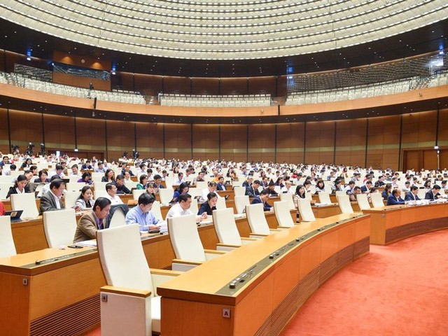 Toàn cảnh phiên họp chiều 5/11 của Quốc hội. Toàn cảnh phiên họp chiều 5/11 của Quốc hội.