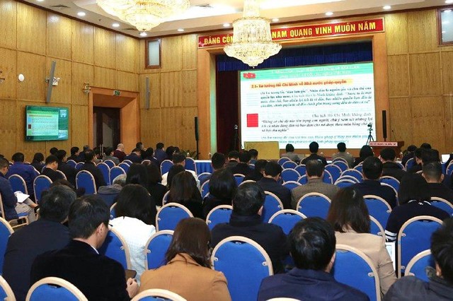 Tham dự Hội nghị tại điểm cầu Bộ Kế hoạch và Đầu tư có Thứ trưởng Nguyễn Thị Bích Ngọc; các đồng chí cán bộ chủ chốt cấp tổng cục, cục, vụ, viện và tương đương; các đồng chí ủy viên Ban Chấp hành Đảng bộ cơ quan; Ủy viên Ban Chấp hành các đảng bộ trực thuộc; các đồng chí Bí thư, Phó Bí thư, Chi ủy viên các chi bộ trực thuộc Đảng bộ cơ quan. (Ảnh: MPI).