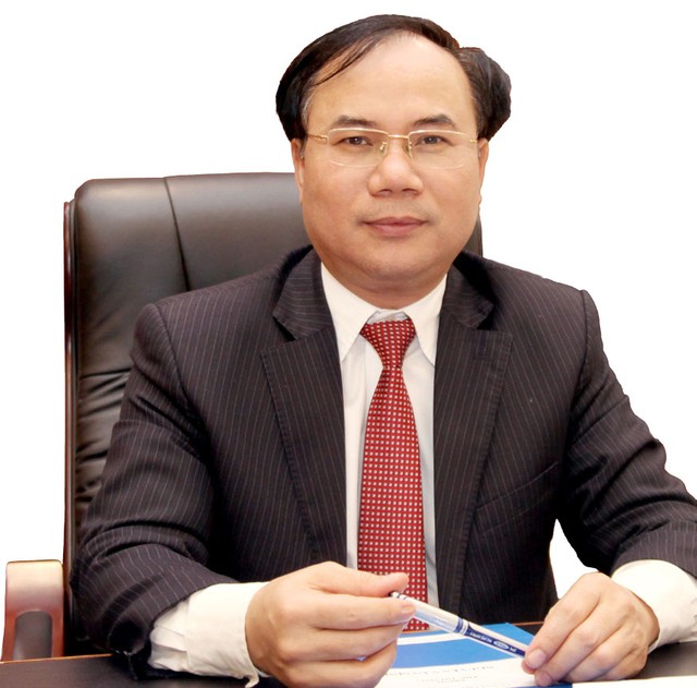 Thứ trưởng Bộ Xây dựng Nguyễn Văn Sinh.