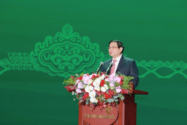 Đ/c Phạm Minh Chính - Ủy viên Bộ Chính trị, Thủ tướng Chính phủ nước Cộng hòa xã hội chủ nghĩa Việt Nam phát biểu tại buổi lễ. Đ/c Phạm Minh Chính - Ủy viên Bộ Chính trị, Thủ tướng Chính phủ nước Cộng hòa xã hội chủ nghĩa Việt Nam phát biểu tại buổi lễ.