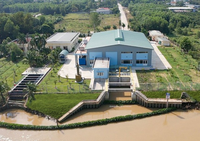 Công ty sở hữu hàng chục nhà máy cấp nước từ Quảng Bình đến Cần Thơ.