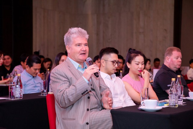 Ông Petri Deryng, Nhà sáng lập PYN Elite Fund phát biểu tại sự kiện.