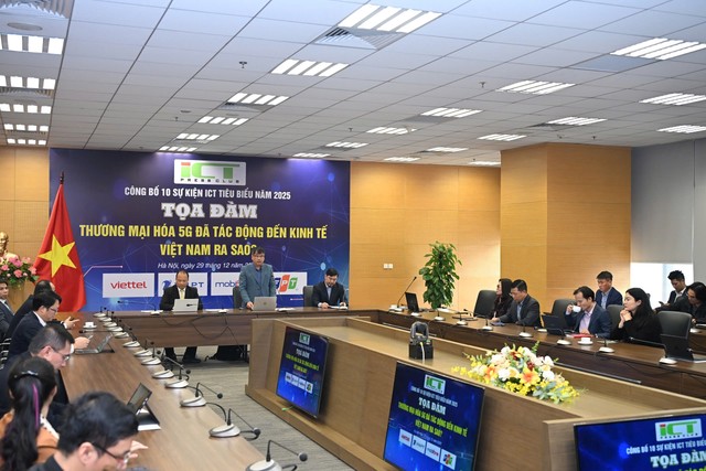 Toàn cảnh sự kiện.