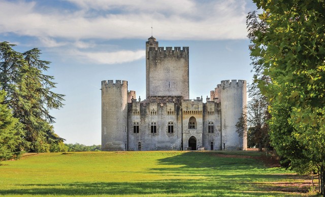 Xứ sở của những tòa lâu đài đẹp như cổ tích ảnh 6