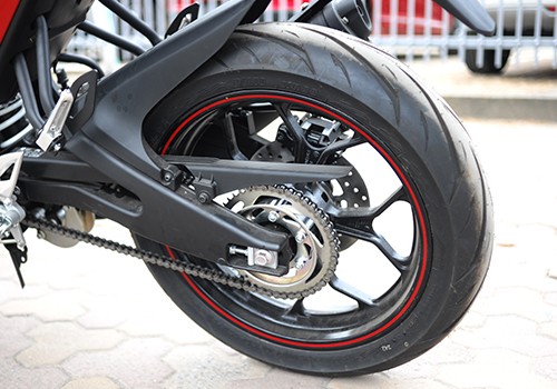 chi-tiet-yamaha-xabre-tai-ha-noi-11