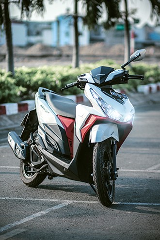 chi-tiet-honda-vario-150-doi-2016-o-tp-hcm-1