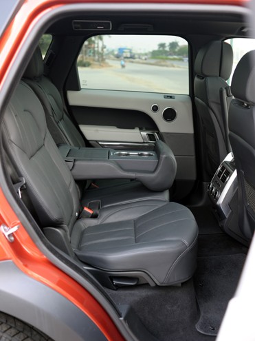 chi-tiet-range-rover-sport-lumma-design-1