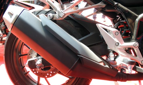 honda-cbr150r-2016-dau-tien-tai-viet-nam-6