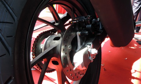 honda-cbr150r-2016-dau-tien-tai-viet-nam-8