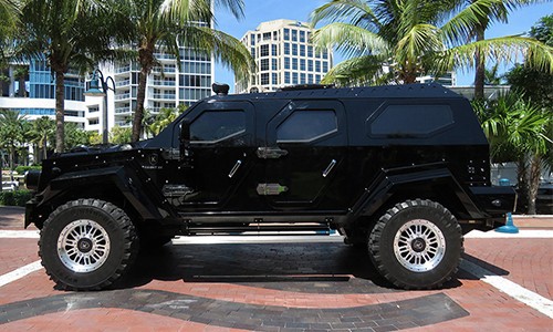 sieu-suv-chong-dan-knight-xv-2