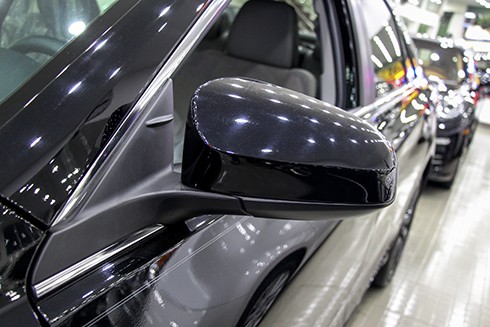 Toyota Camry 'lướt' nhập khẩu giá 1,9 tỷ đồng ảnh 4 toyota-camry-nhap-khu-luot-gia-1-7-ty-dong-3