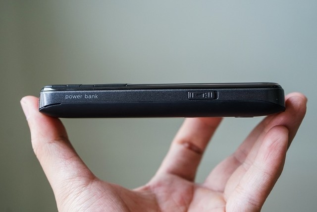 Điện thoại 2 sim, pin chờ 4 tháng của Philips