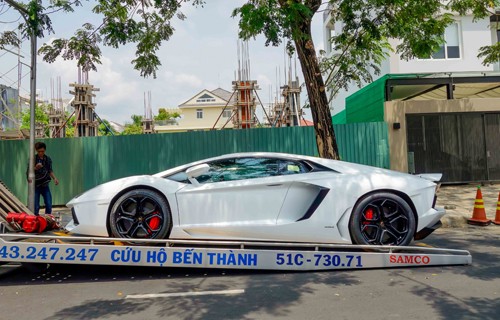 sieu-xe-lamborghini-thu-choi-cua-dai-gia-sai-gon-page-2-2