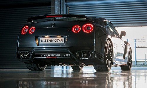 chi-tiet-nissan-gt-r-2017-5