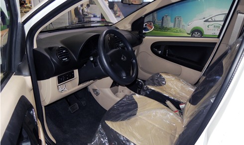 oto-dien-trung-quoc-ngap-nghe-thi-truong-viet