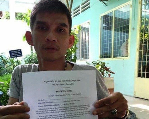 Dân ở dự án Bảy Hiền Tower mong được có chỗ an cư