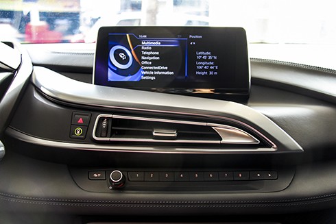 bmw-i8-rao-ban-5-ty-dong-o-viet-nam-page-3-3