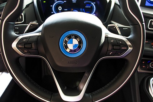 bmw-i8-rao-ban-5-ty-dong-o-viet-nam-page-3-1