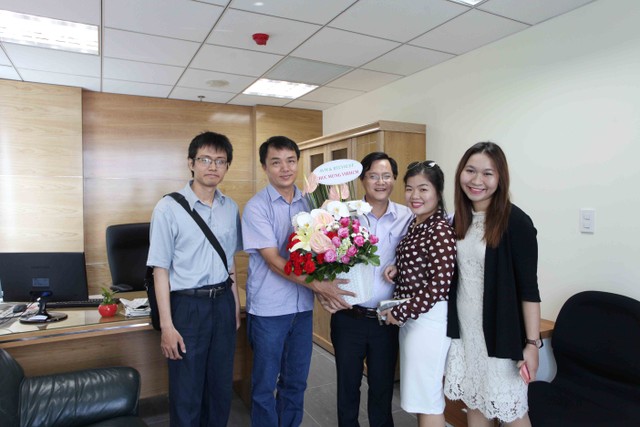 Văn phòng đại diện Báo Đầu tư tại TP. HCM chuyển văn phòng mới ảnh 4 Văn phòng đại diện Báo Đầu tư tại TP. HCM chuyển văn phòng mới ảnh 4