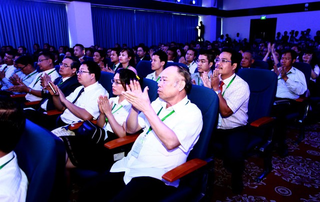 Những hình ảnh đẹp tại Lễ trao giải Báo cáo thường niên tốt nhất 2016 ảnh 3 Những hình ảnh đẹp tại Lễ trao giải Báo cáo thường niên tốt nhất 2016 ảnh 3