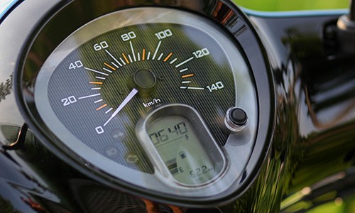 chi-tiet-yamaha-janus-2016-ban-tieu-chun-tai-ha-noi-7