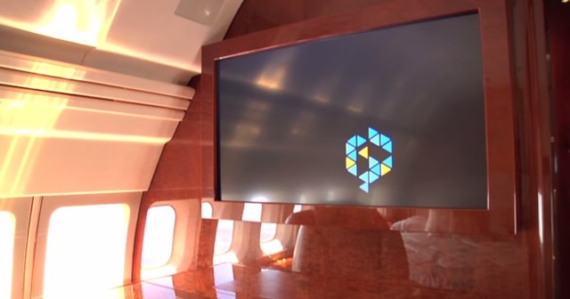  Bên trong chuyên cơ mạ vàng của Donald Trump ảnh 3